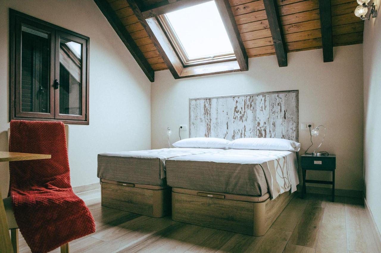 Hostal Iratibizkar Ochagavia Bagian luar foto
